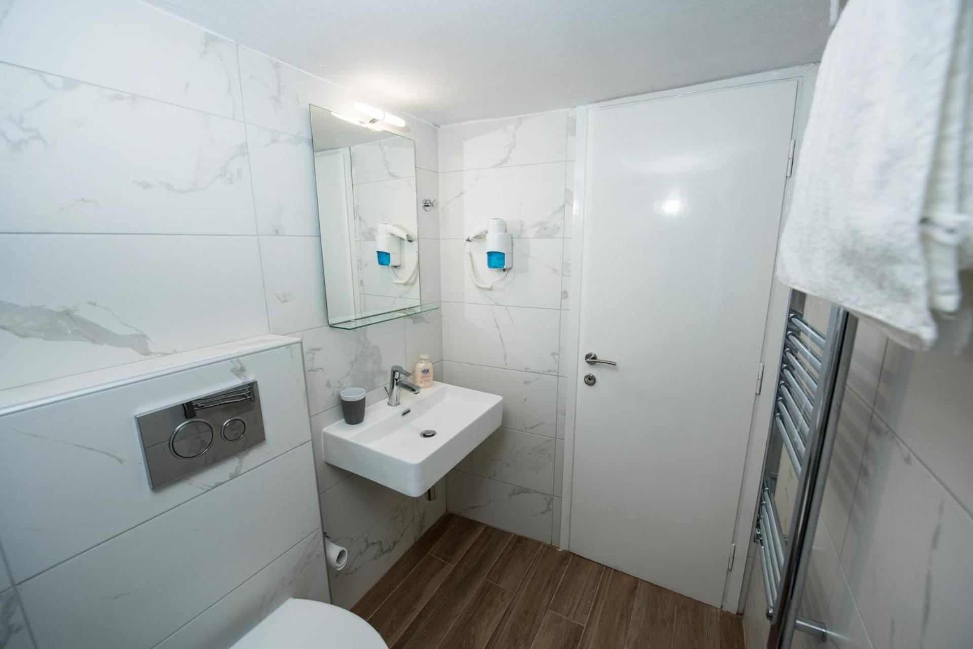 Artemis Luxury Apartment سالونيك المظهر الخارجي الصورة